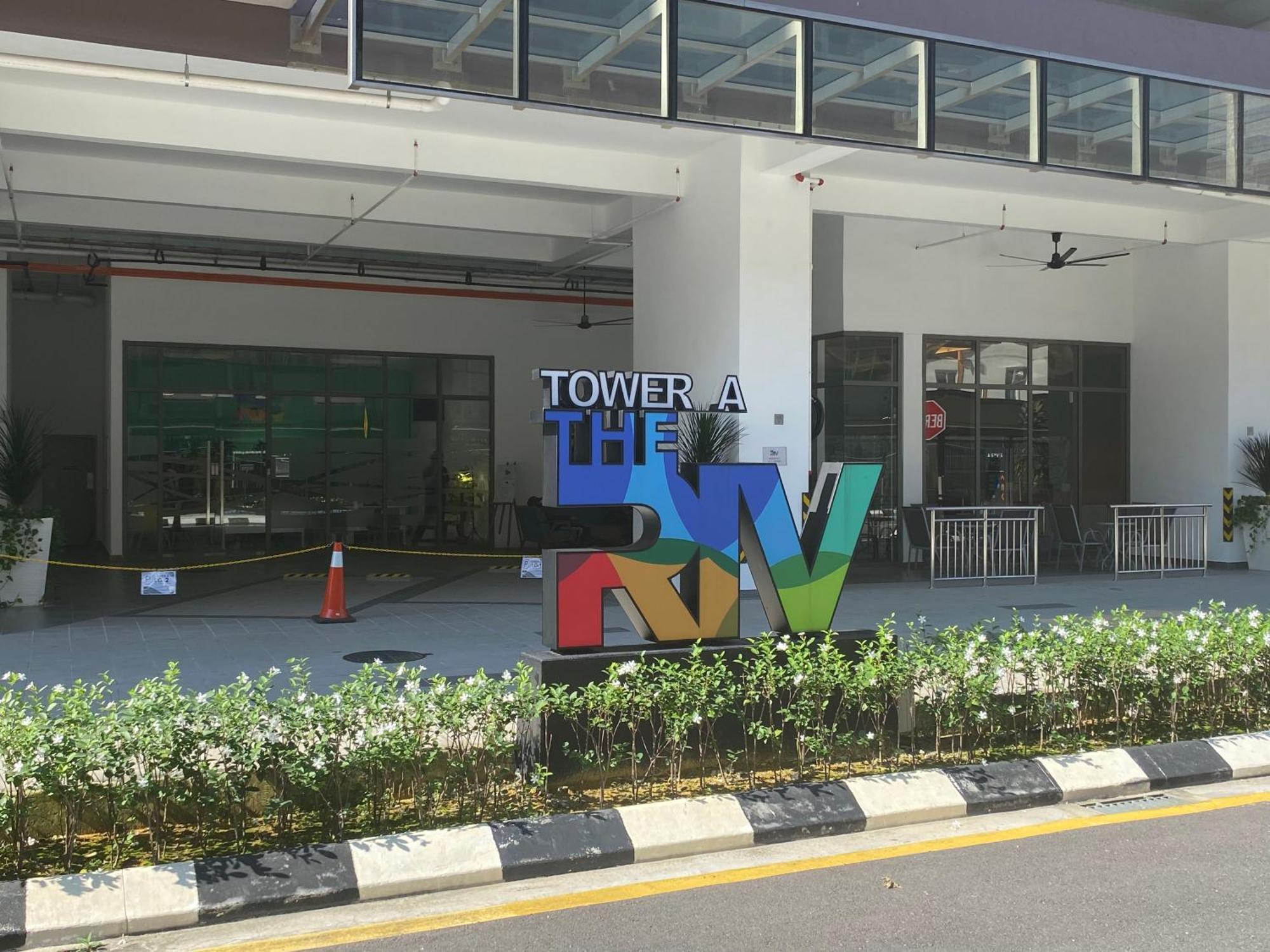 Upper Hotel Suites Kl Sentral กัวลาลัมเปอร์ ภายนอก รูปภาพ